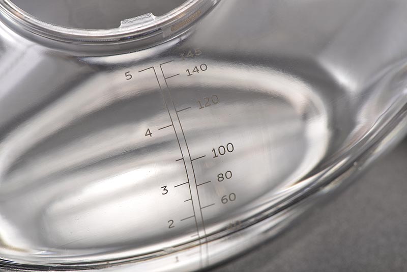 El vidrio se marca mejor con láser de estado sólido UV DPSS